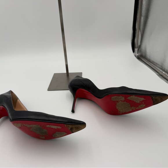 Christian Louboutin Black Pointed Heels - Picture 4 of 12